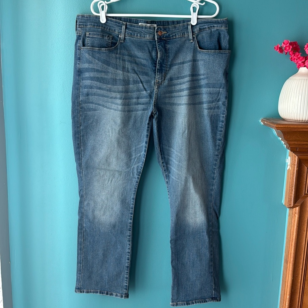Women’s Levi Strauss Signature